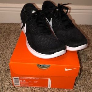 Brand new in box Nike Free Rn